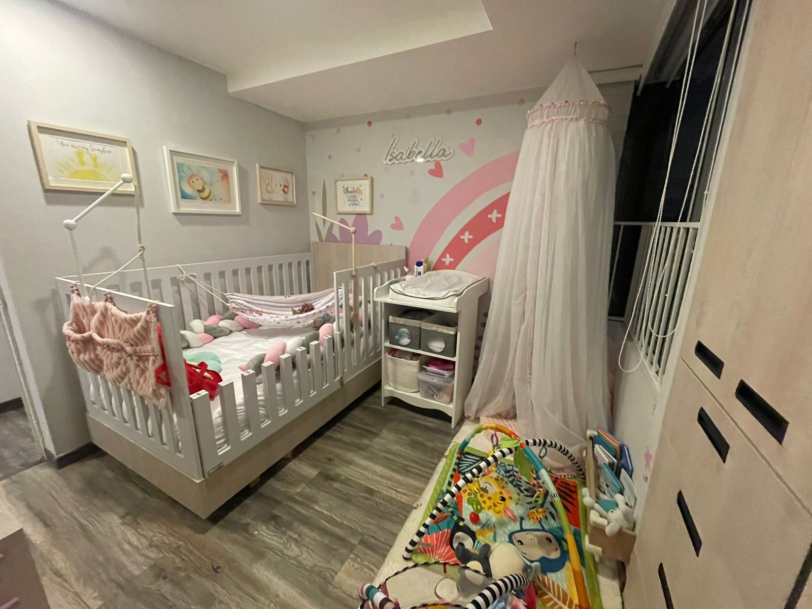 Estantería cuarto de niña Bogotá